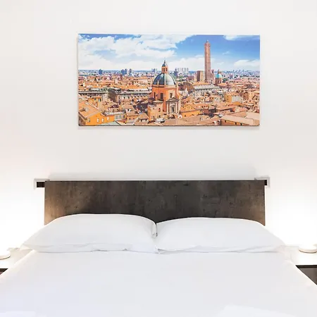 Station Bologna, Center Fiera * Boloňa