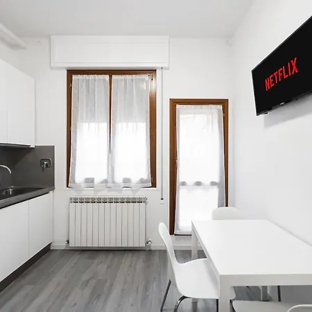 דירה Station Bologna, Center Fiera *