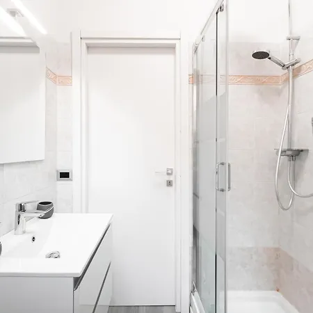 Station Bologna, Center Fiera בולוניה